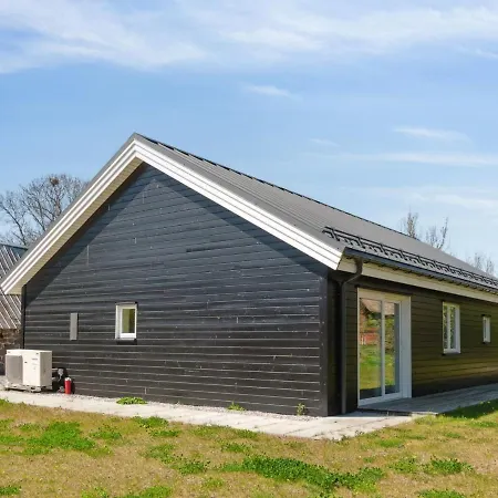 Hidde - 200m From The Sea In Djursland And Mols By Interhome * Ronde